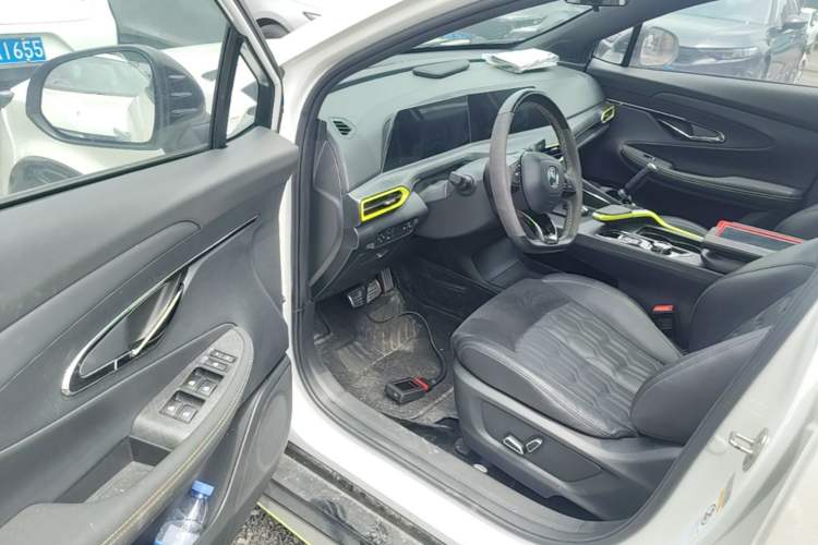 Used CHANGAN UNI-T 2022 1.5T Sport Edition Premium Version Driver Seat