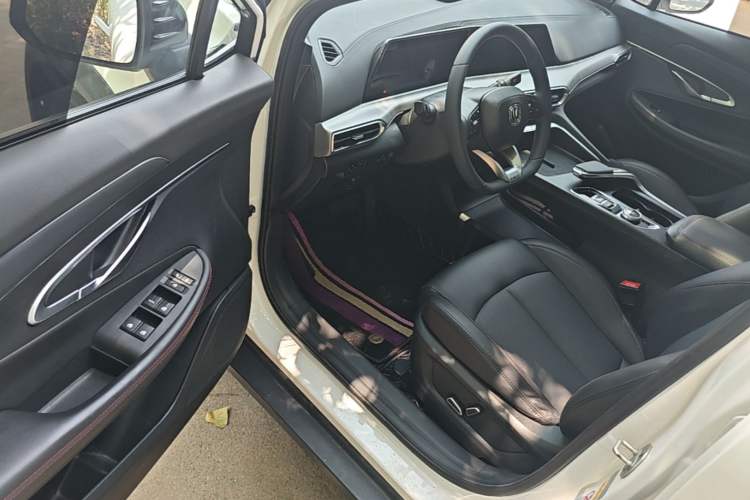 Used CHANGAN UNI-T 2022 1.5T Excellence Model Driver Seat