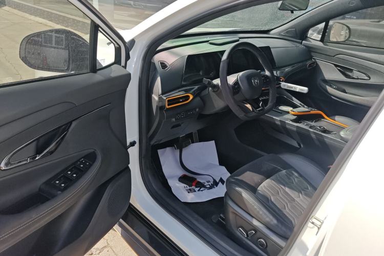 Used CHANGAN UNI-T 2022 1.5T Sport Edition Flagship Version Driver Seat