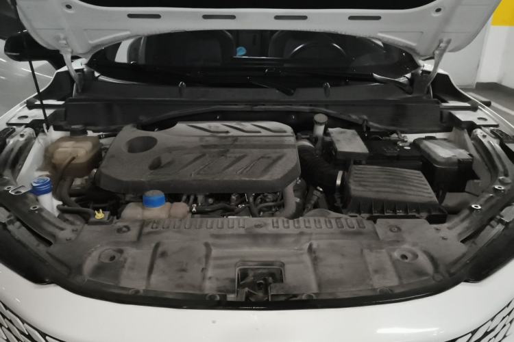 Used CHANGAN UNI-T 2022 1.5T Flagship Edition Engine Bay
