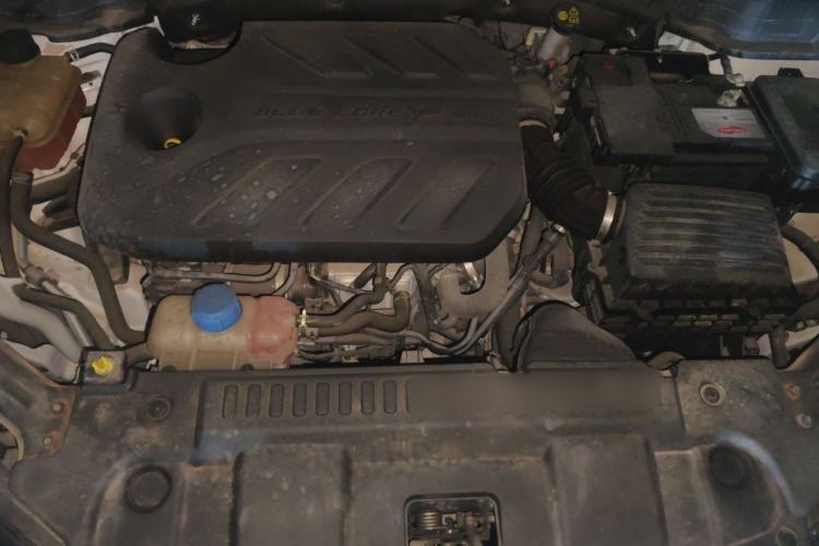 Used CHANGAN UNI-T 2022 1.5T Sport Edition Premium Version Engine Bay