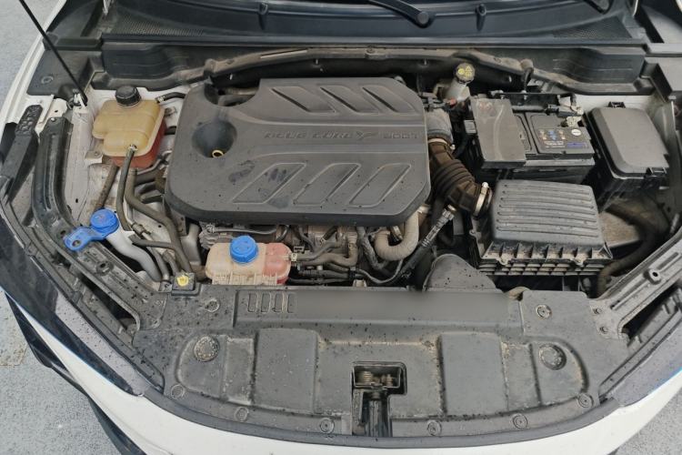 Used CHANGAN UNI-T 2022 1.5T Luxury Edition Engine Bay