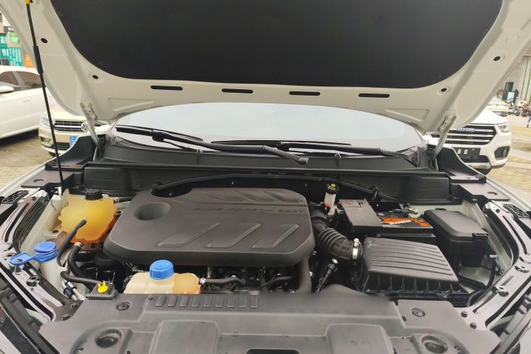 Used CHANGAN UNI-T 2022 1.5T Flagship Edition Engine Bay