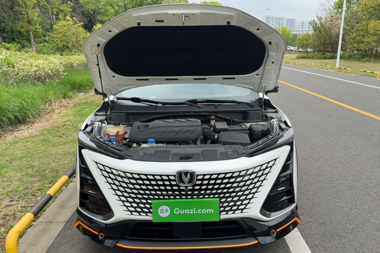 Used CHANGAN UNI-T 2022 1.5T Prestige Version Engine Bay