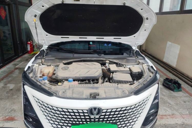 Used CHANGAN UNI-T 2022 1.5T Excellence Model Engine Bay
