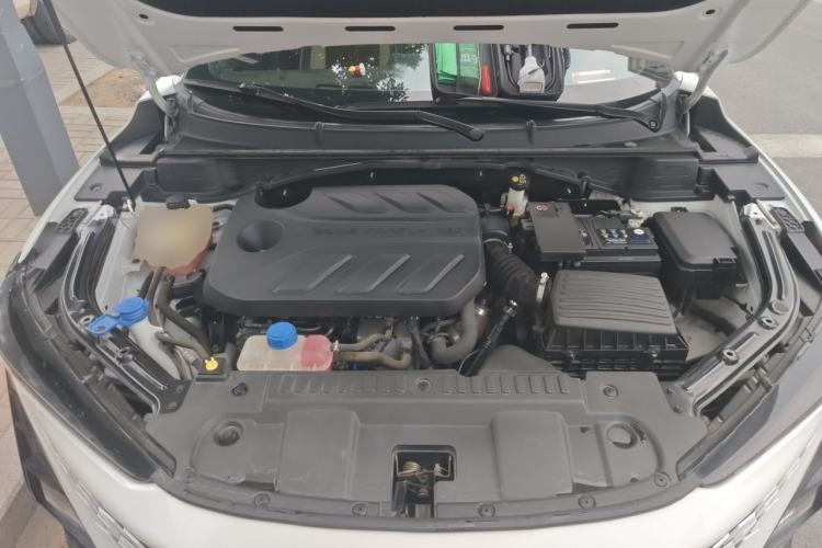 Used CHANGAN UNI-T 2022 1.5T Sport Edition Flagship Version Engine Bay