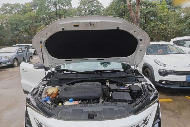 Used CHANGAN UNI-T 2022 1.5T Flagship Edition Engine Bay