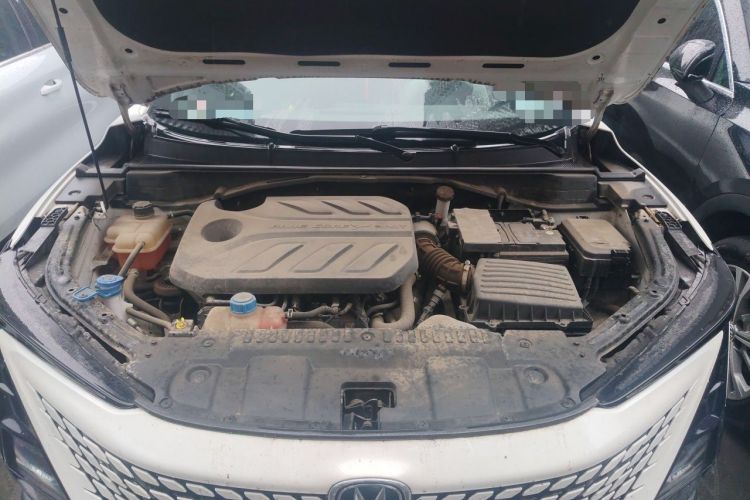 Used CHANGAN UNI-T 2022 1.5T Prestige Version Engine Bay