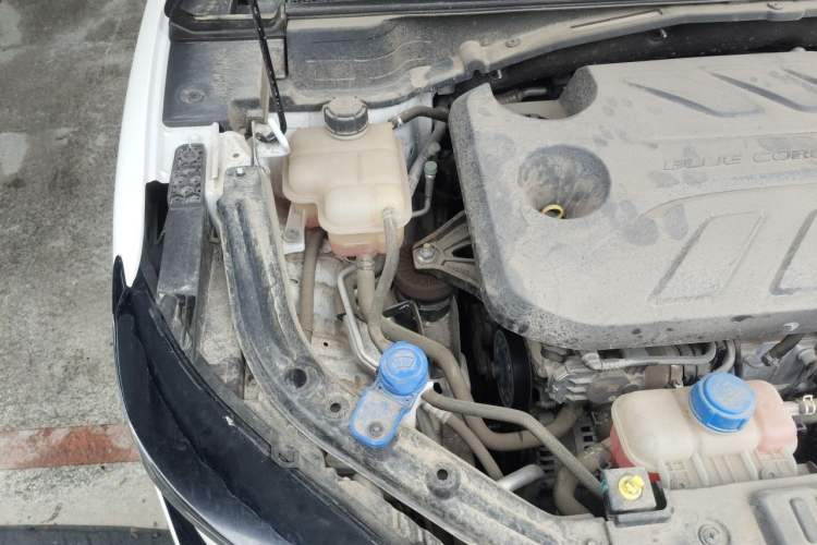 Used CHANGAN UNI-T 2022 1.5T Excellence Model Engine Bay Right