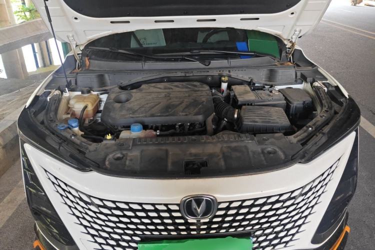 Used CHANGAN UNI-T 2022 1.5T Prestige Version Engine Bay
