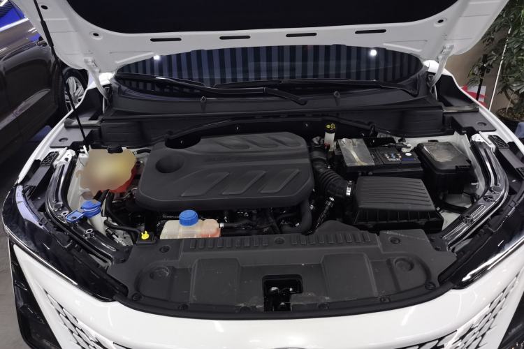 Used CHANGAN UNI-T 2022 1.5T Prestige Version Engine Bay
