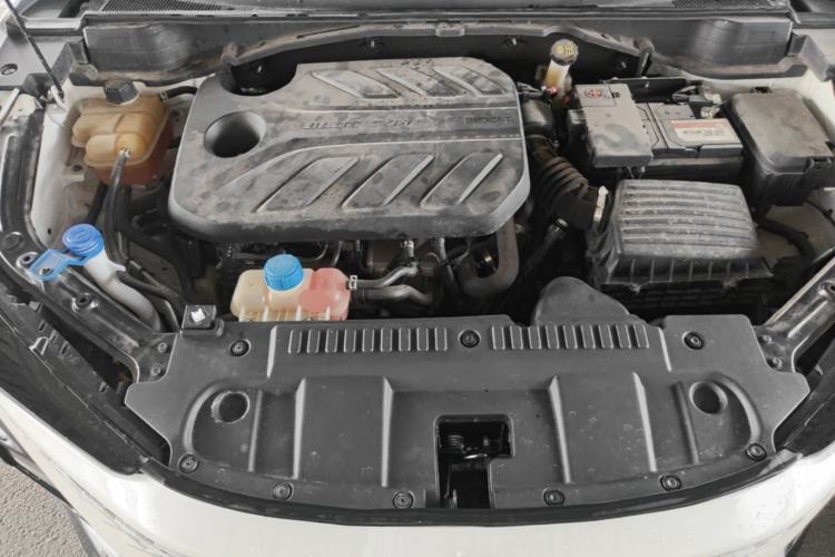 Used CHANGAN UNI-T 2022 1.5T Sport Edition Flagship Version Engine Bay