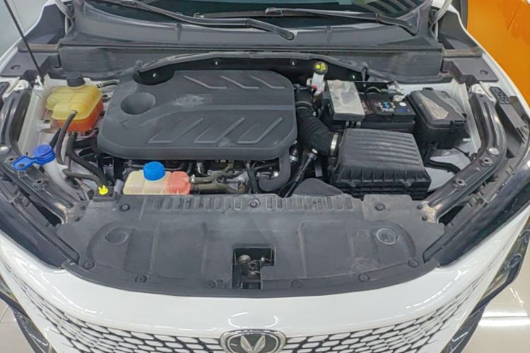Used CHANGAN UNI-T 2022 1.5T Flagship Edition Engine Bay