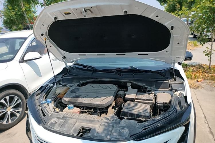 Used CHANGAN UNI-T 2022 1.5T Prestige Version Engine Bay