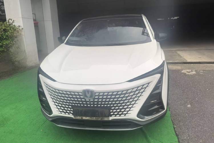 Used CHANGAN UNI-T 2022 1.5T Prestige Version Exterior 1