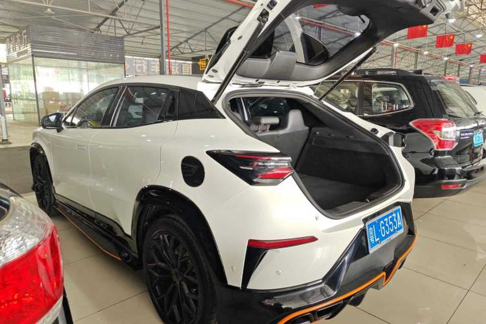 Used CHANGAN UNI-T 2022 1.5T Sport Edition Flagship Version Exterior 2