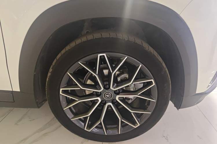 Used CHANGAN UNI-T 2022 1.5T Prestige Version Exterior 3