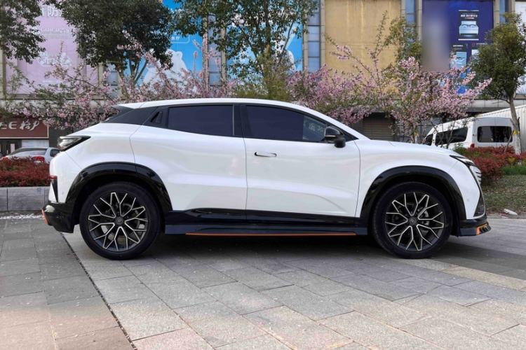 Used CHANGAN UNI-T 2022 1.5T Sport Edition Flagship Version Exterior 7