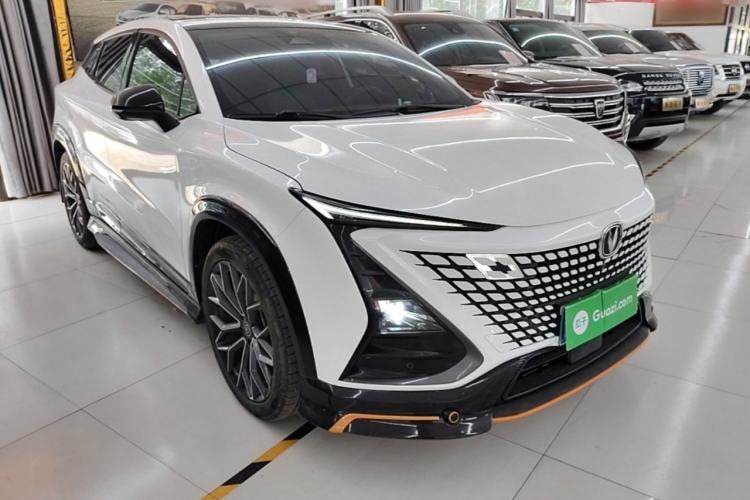 Used CHANGAN UNI-T 2022 1.5T Sport Edition Premium Version Front Right 45 Deg