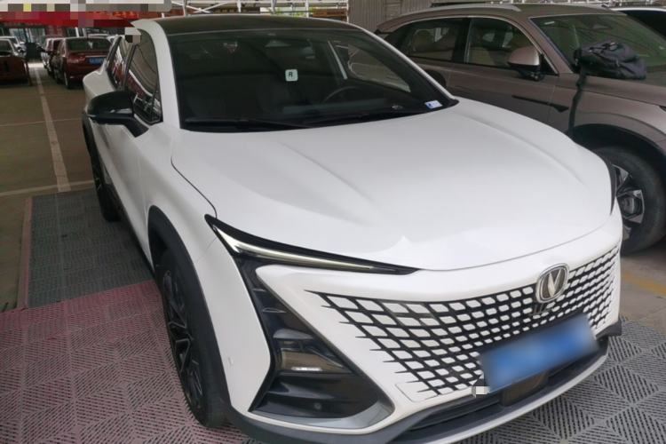 Used CHANGAN UNI-T 2022 1.5T Flagship Edition Front Right 45 Deg