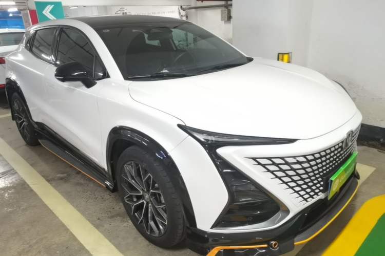 Used CHANGAN UNI-T 2022 1.5T Prestige Version Front Right 45 Deg