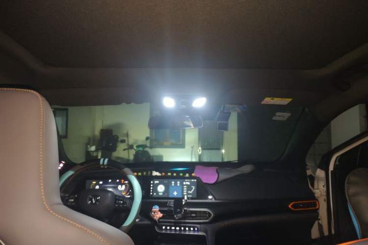 Used CHANGAN UNI-T 2022 1.5T Sport Edition Premium Version Headliner