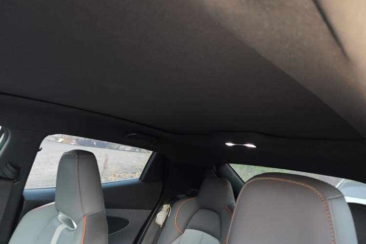 Used CHANGAN UNI-T 2022 1.5T Prestige Version Headliner