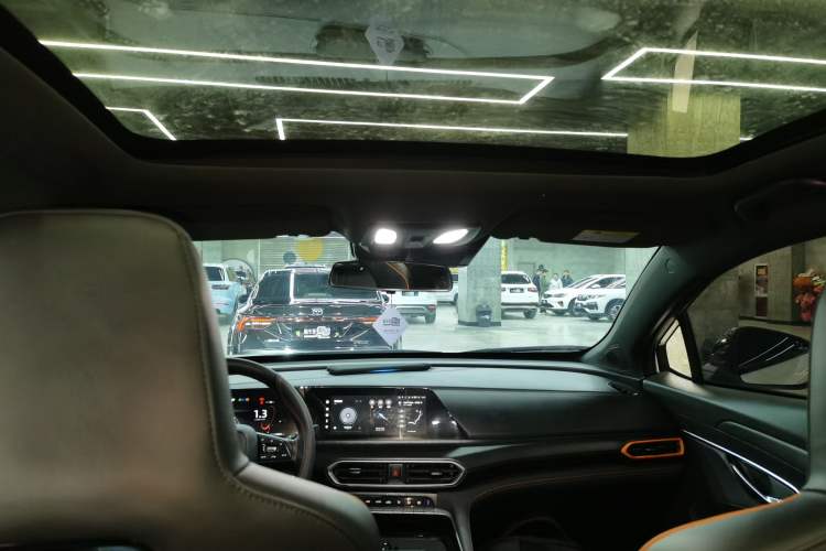 Used CHANGAN UNI-T 2022 1.5T Sport Edition Premium Version Headliner