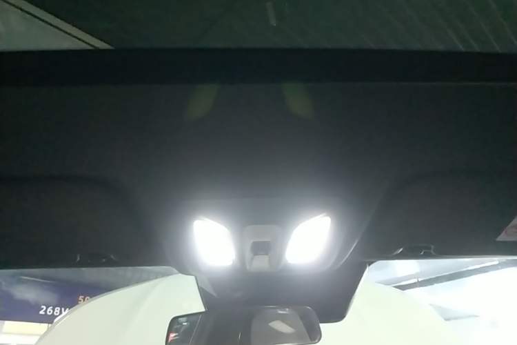 Used CHANGAN UNI-T 2022 1.5T Sport Edition Flagship Version Headliner