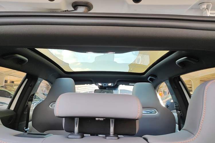 Used CHANGAN UNI-T 2022 1.5T Flagship Edition Headliner