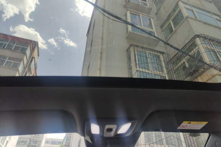 Used CHANGAN UNI-T 2022 1.5T Prestige Version Headliner