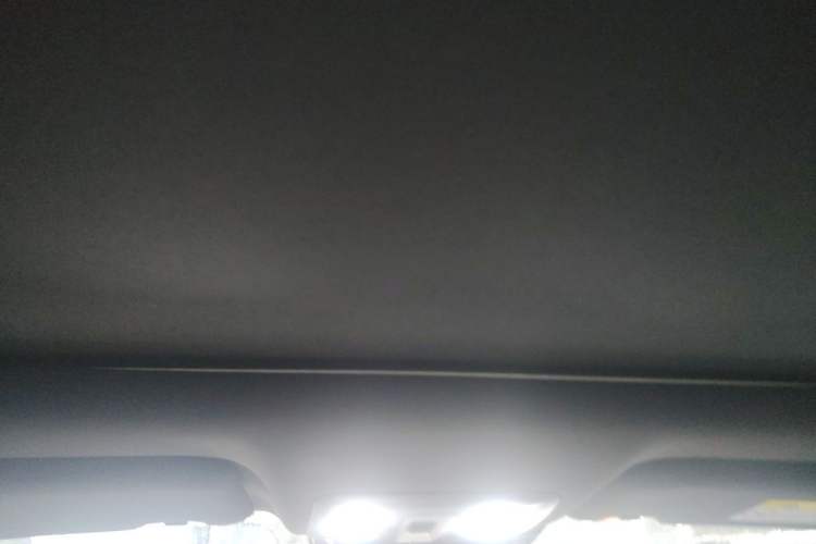 Used CHANGAN UNI-T 2022 1.5T Prestige Version Headliner
