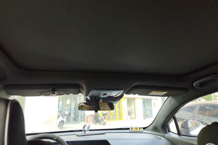 Used CHANGAN UNI-T 2022 1.5T Prestige Version Headliner