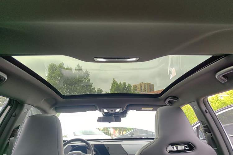 Used CHANGAN UNI-T 2022 1.5T Prestige Version Headliner