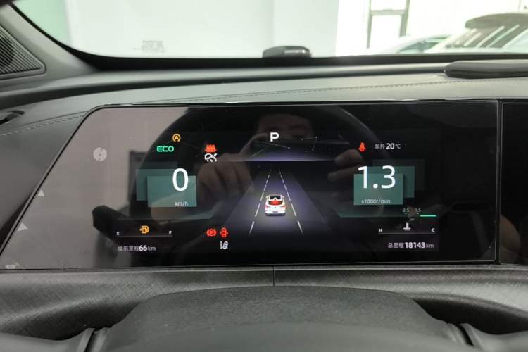Used CHANGAN UNI-T 2022 1.5T Prestige Version Instrument Cluster