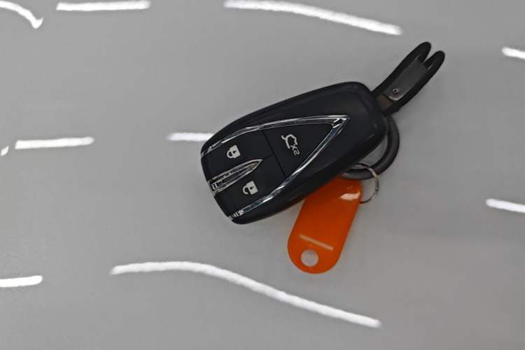Used CHANGAN UNI-T 2022 1.5T Prestige Version Interior 1