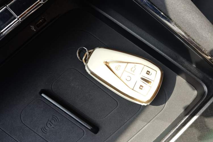 Used CHANGAN UNI-T 2022 1.5T Sport Edition Flagship Version Interior 1