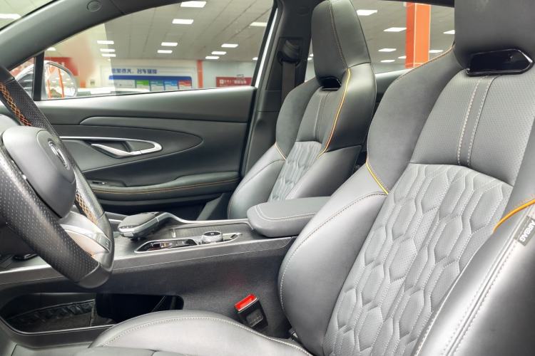 Used CHANGAN UNI-T 2022 1.5T Prestige Version Interior 2