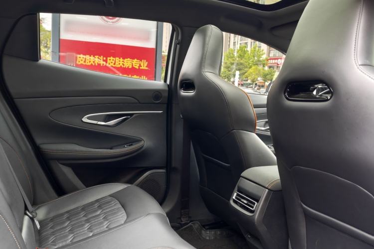 Used CHANGAN UNI-T 2022 1.5T Prestige Version Interior 6