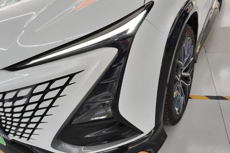 Used CHANGAN UNI-T 2022 1.5T Sport Edition Premium Version Left Front Headlight