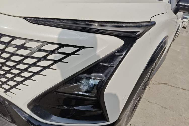 Used CHANGAN UNI-T 2022 1.5T Sport Edition Flagship Version Left Front Headlight