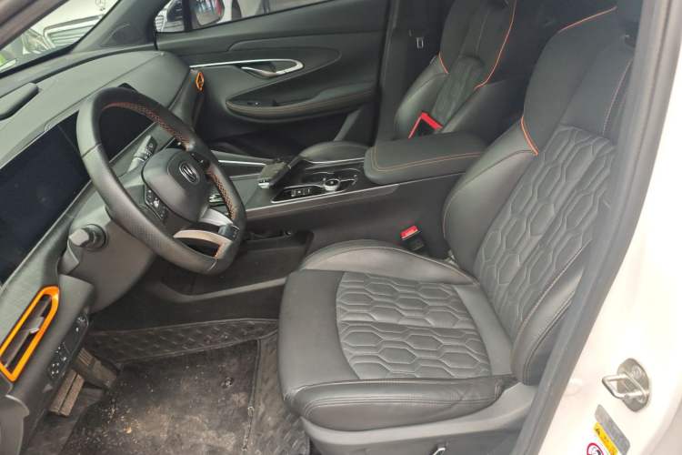 Used CHANGAN UNI-T 2022 1.5T Sport Edition Premium Version Left Front Seat