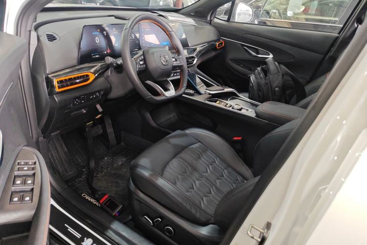 Used CHANGAN UNI-T 2022 1.5T Sport Edition Flagship Version Left Front Seat