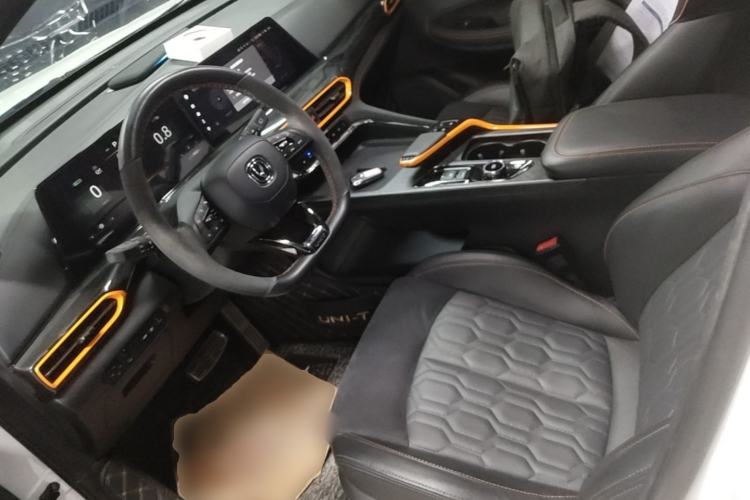 Used CHANGAN UNI-T 2022 1.5T Sport Edition Flagship Version Left Front Seat