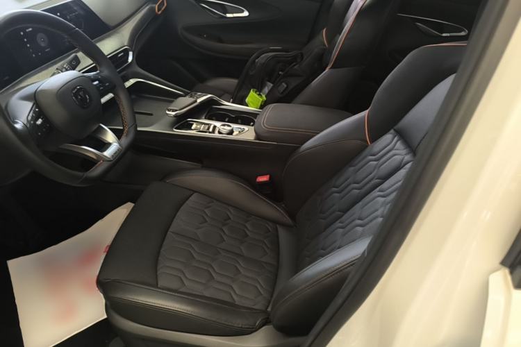 Used CHANGAN UNI-T 2022 1.5T Prestige Version Left Front Seat