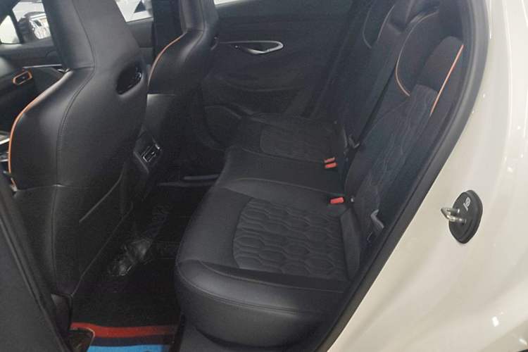 Used CHANGAN UNI-T 2022 1.5T Luxury Edition Left Rear Seat