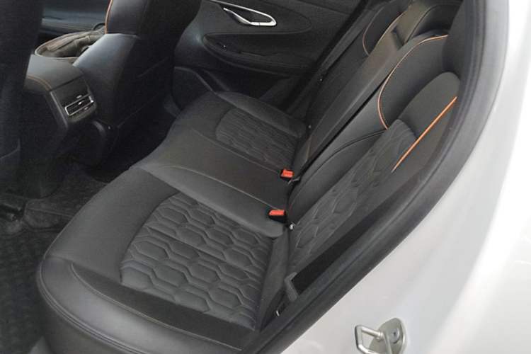 Used CHANGAN UNI-T 2022 1.5T Sport Edition Premium Version Left Rear Seat