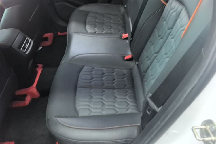 Used CHANGAN UNI-T 2022 1.5T Prestige Version Left Rear Seat