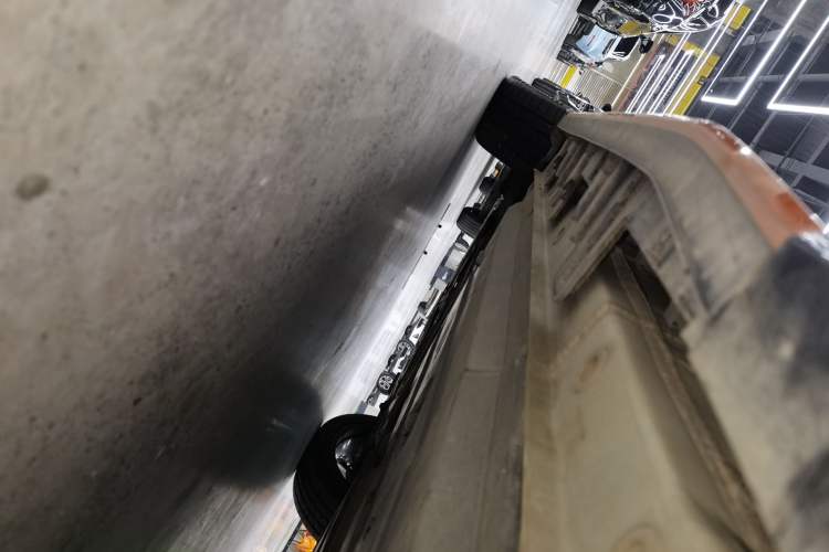 Used CHANGAN UNI-T 2022 1.5T Sport Edition Premium Version Left Side Sill