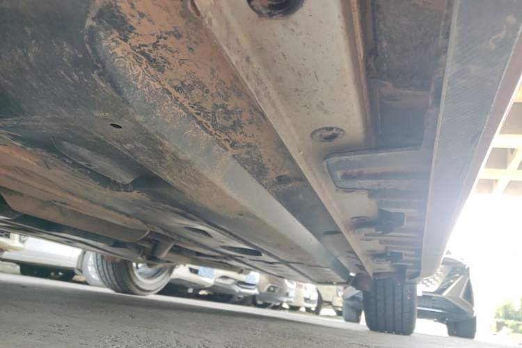 Used CHANGAN UNI-T 2022 1.5T Sport Edition Flagship Version Left Side Sill